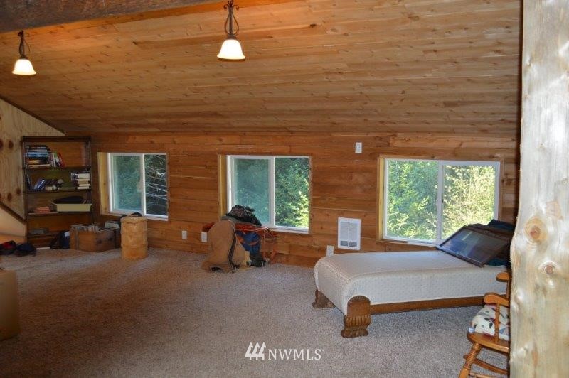 80 Dixon Road Raymond, WA 98577 - Photo 9 of 15 Gallery Image 9