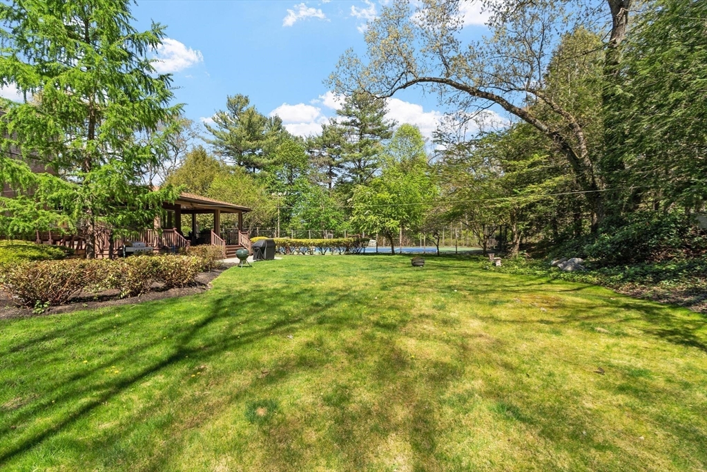 99 Beaver Road Reading, MA 01867 - Photo 39 of 42