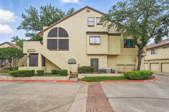 $242,800 | 5590 Spring Valley Road, Unit C208, Dallas, TX 75254