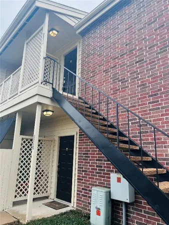 $1,350 | 2121 El Paseo Street, Unit 2204, Houston, TX 77054