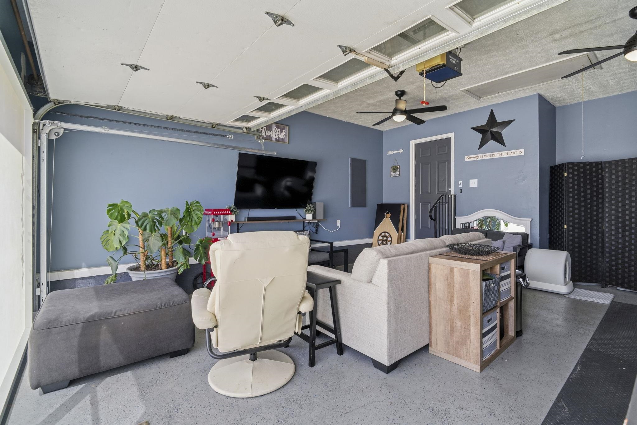 9685 Sullivan Drive Murrells Inlet, SC 29576 - Photo 29 of 41