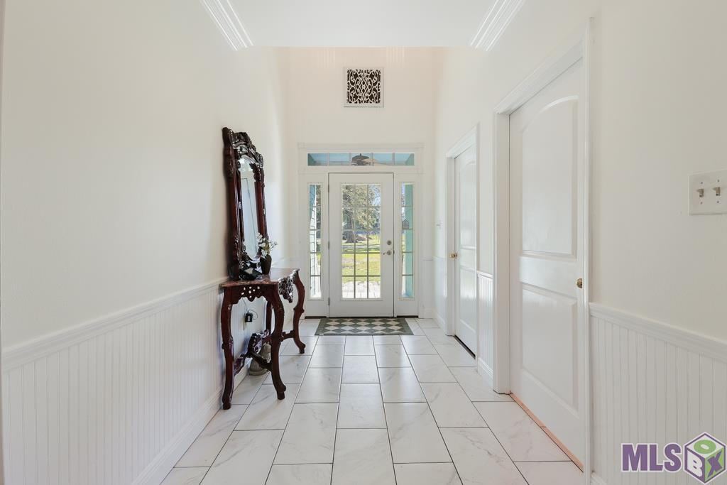 25357 Merchant Road Denham Springs, LA 70726 - Photo 4 of 24