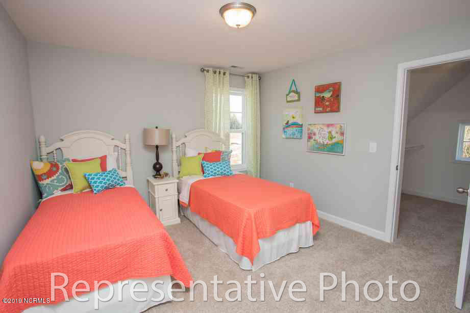40 Violetear Ridge, Unit 55 Hampstead, NC 28443 - Photo 12 of 16 Bedroom 3