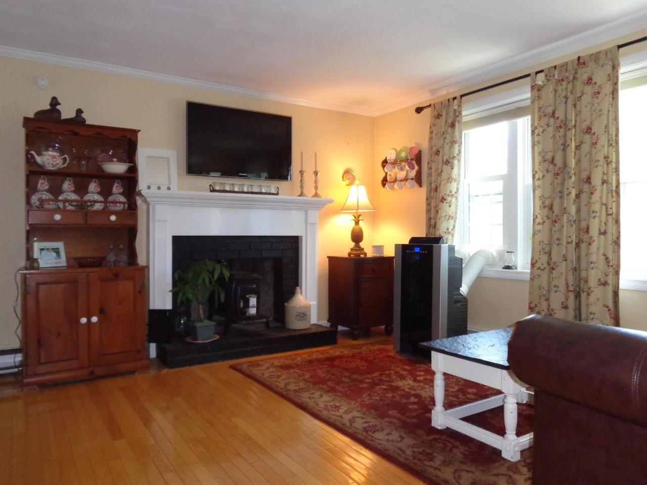 46 Crowell Road Sandwich, MA 02563 - Photo 5 of 35 Additional Photo