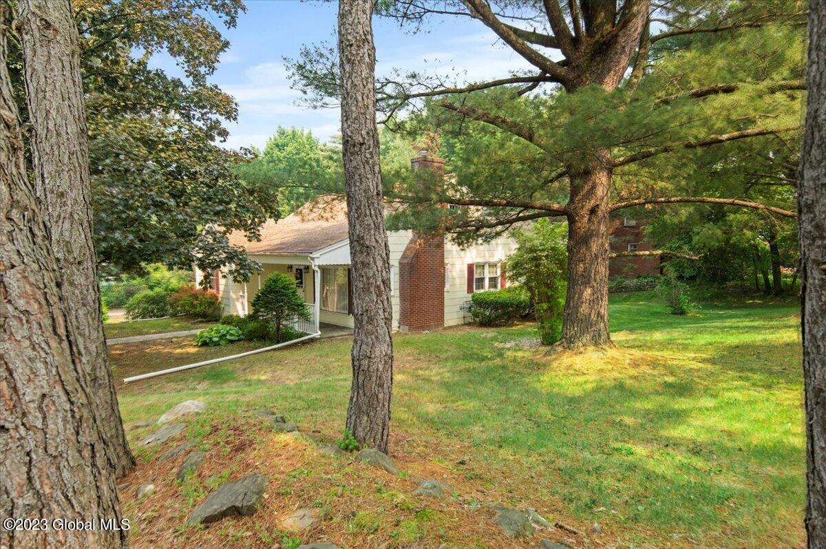 1 Cobbee Road Colonie, NY 12110 - Photo 26 of 32 29-photo_29