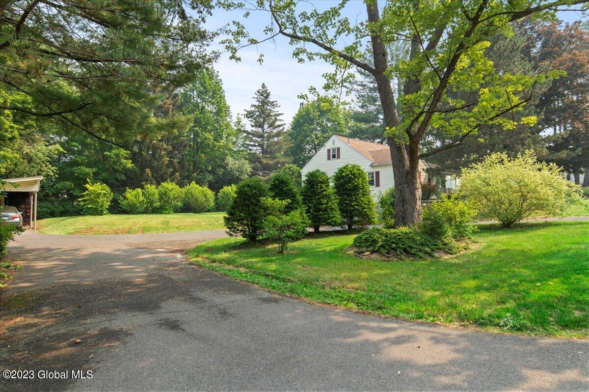 1 Cobbee Road Colonie, NY 12110 - Photo 29 of 32 34-photo_34