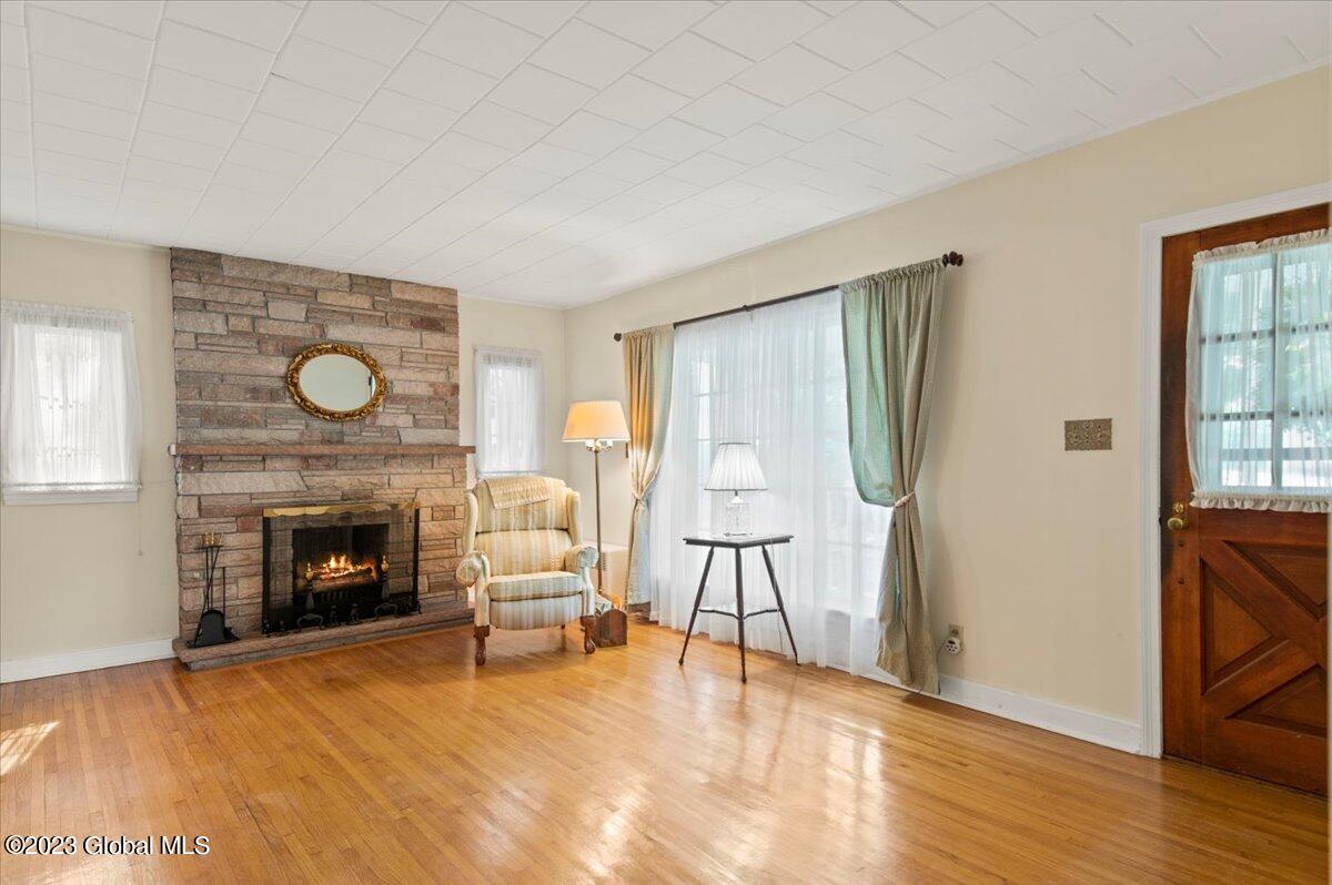 1 Cobbee Road Colonie, NY 12110 - Photo 3 of 32 13-photo_13