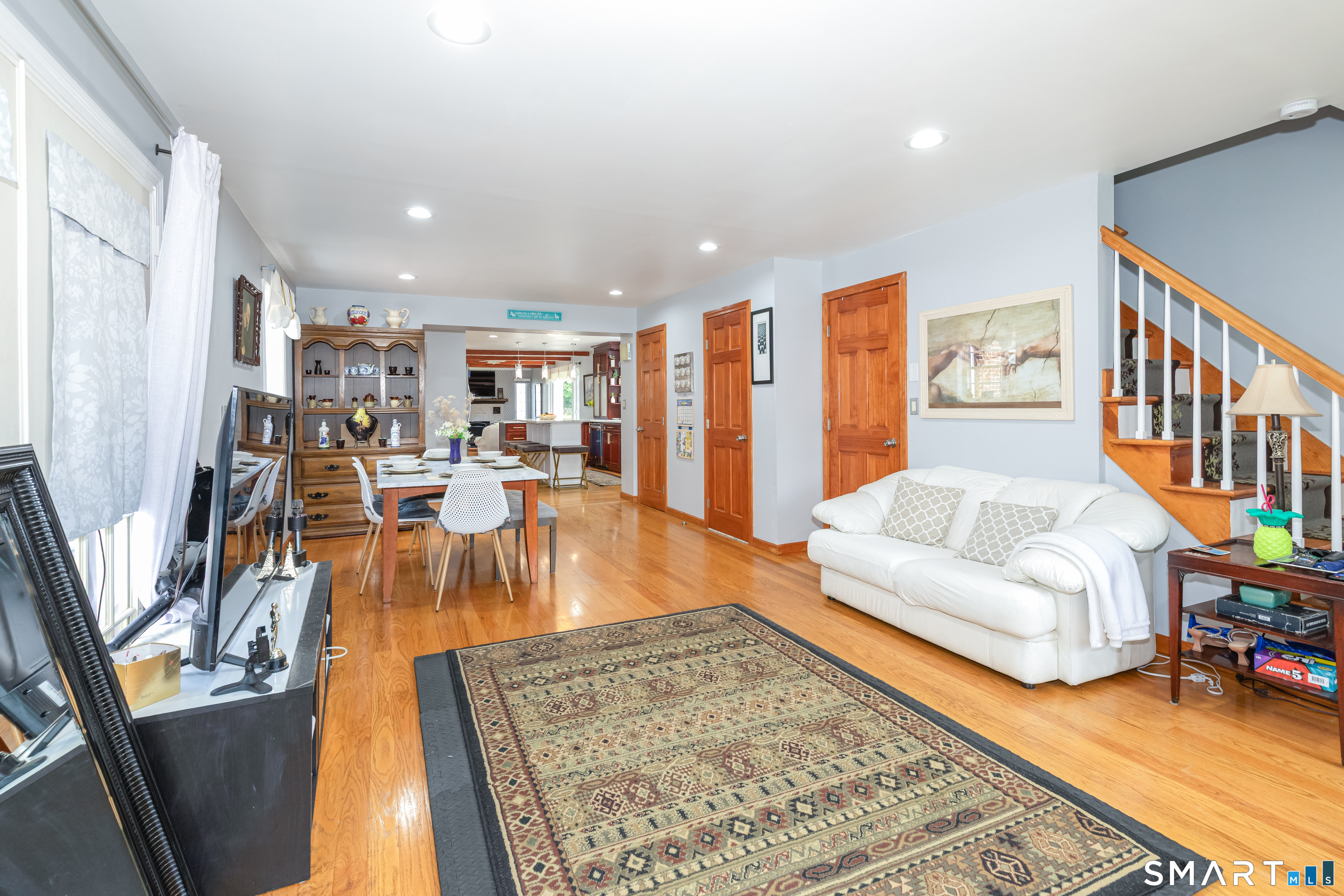 816 Woodruff Road Orange, CT 06477 - Photo 12 of 40