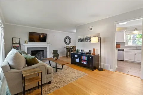 $449,000 | 3813 West 79th Street, Prairie Village, KS 66208