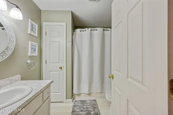 $455,900 | 132 Edgewater Drive, Shiloh, NC 27974