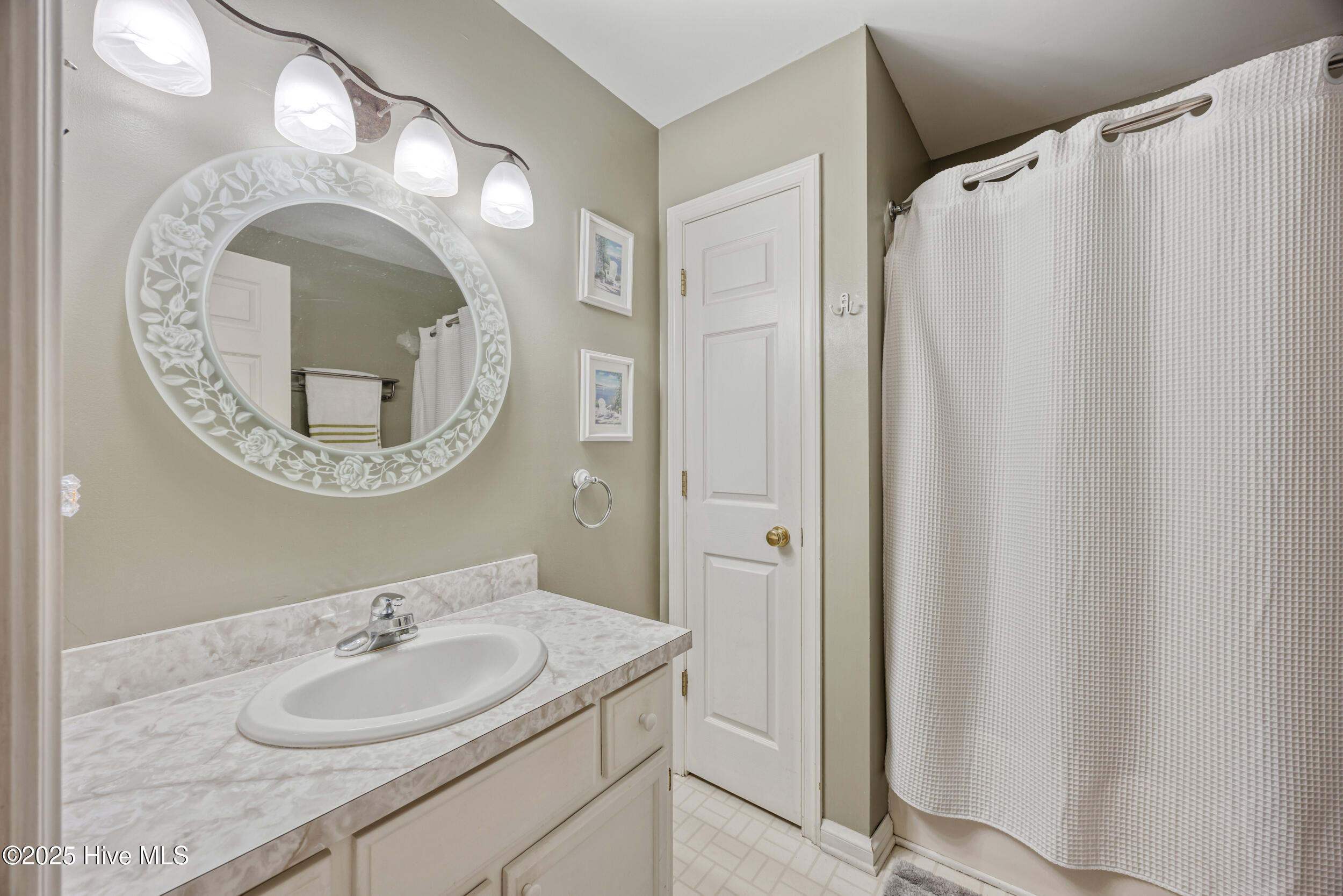 132 Edgewater Drive Shiloh, NC 27974 - Photo 29 of 53 _39A0898