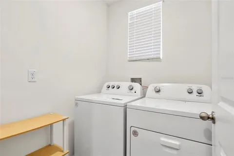 $339,900 | 35724 Sunflower Hl Drive, Zephyrhills, FL 33541