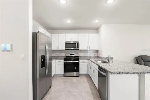 $339,900 | 35724 Sunflower Hl Drive, Zephyrhills, FL 33541