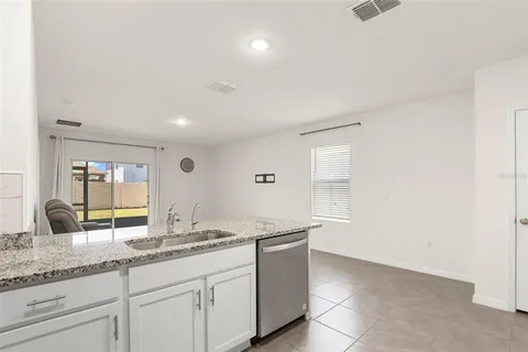 $339,900 | 35724 Sunflower Hl Drive, Zephyrhills, FL 33541