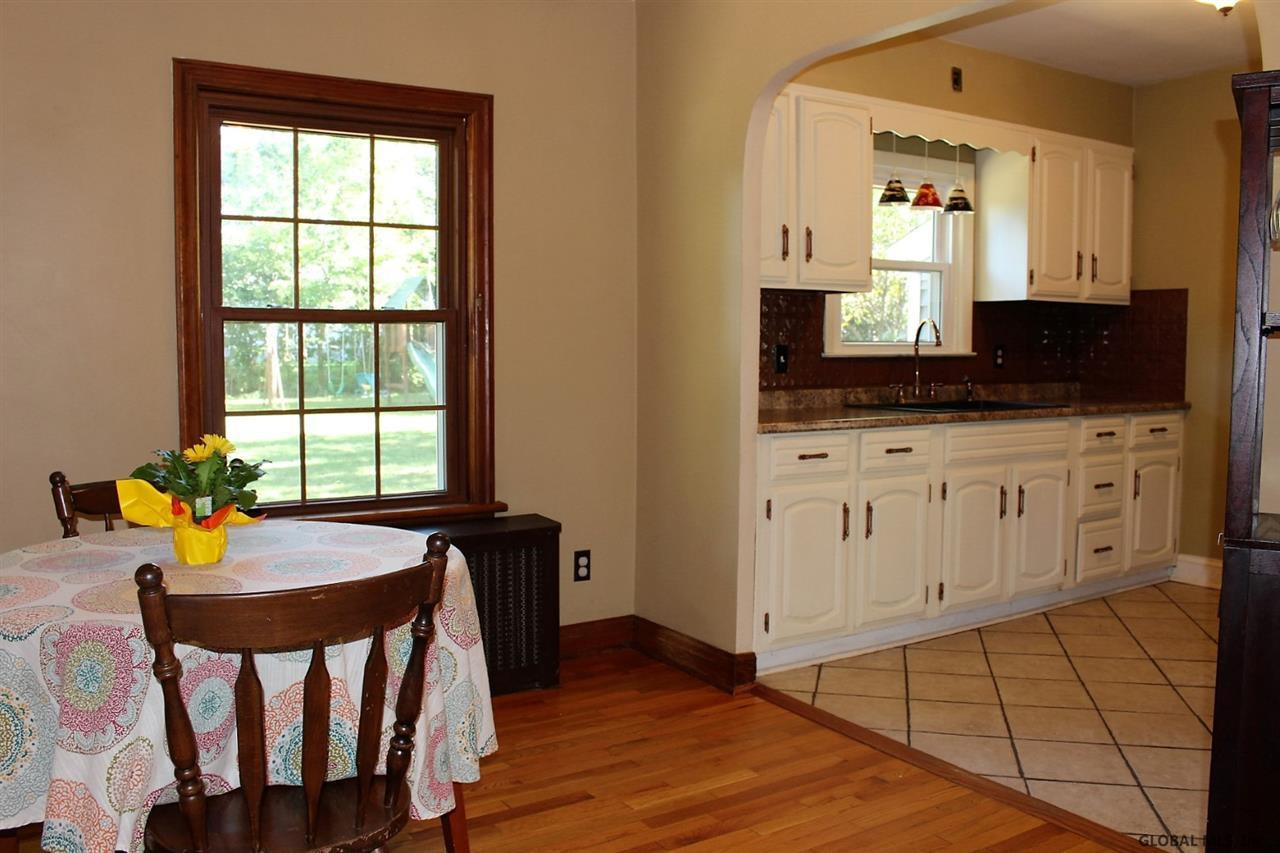 2060 Caldicott Road Rotterdam, NY 12303 - Photo 9 of 25 Photo 9