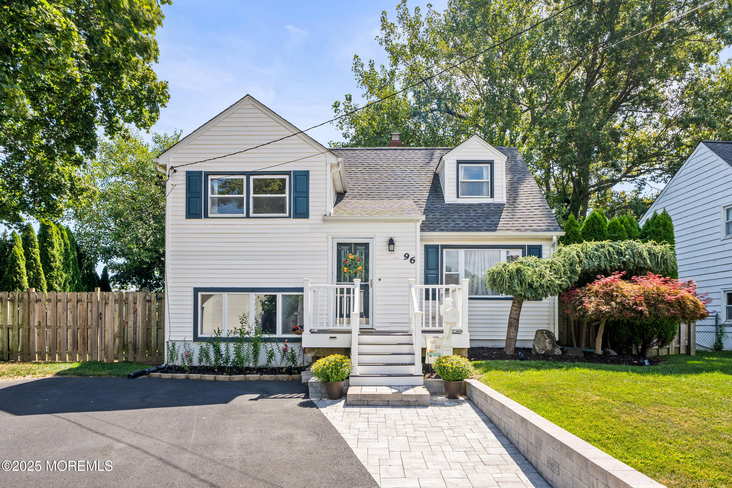 96 Ridge Terrace Neptune City, NJ 07753 - Photo 2 of 39 008