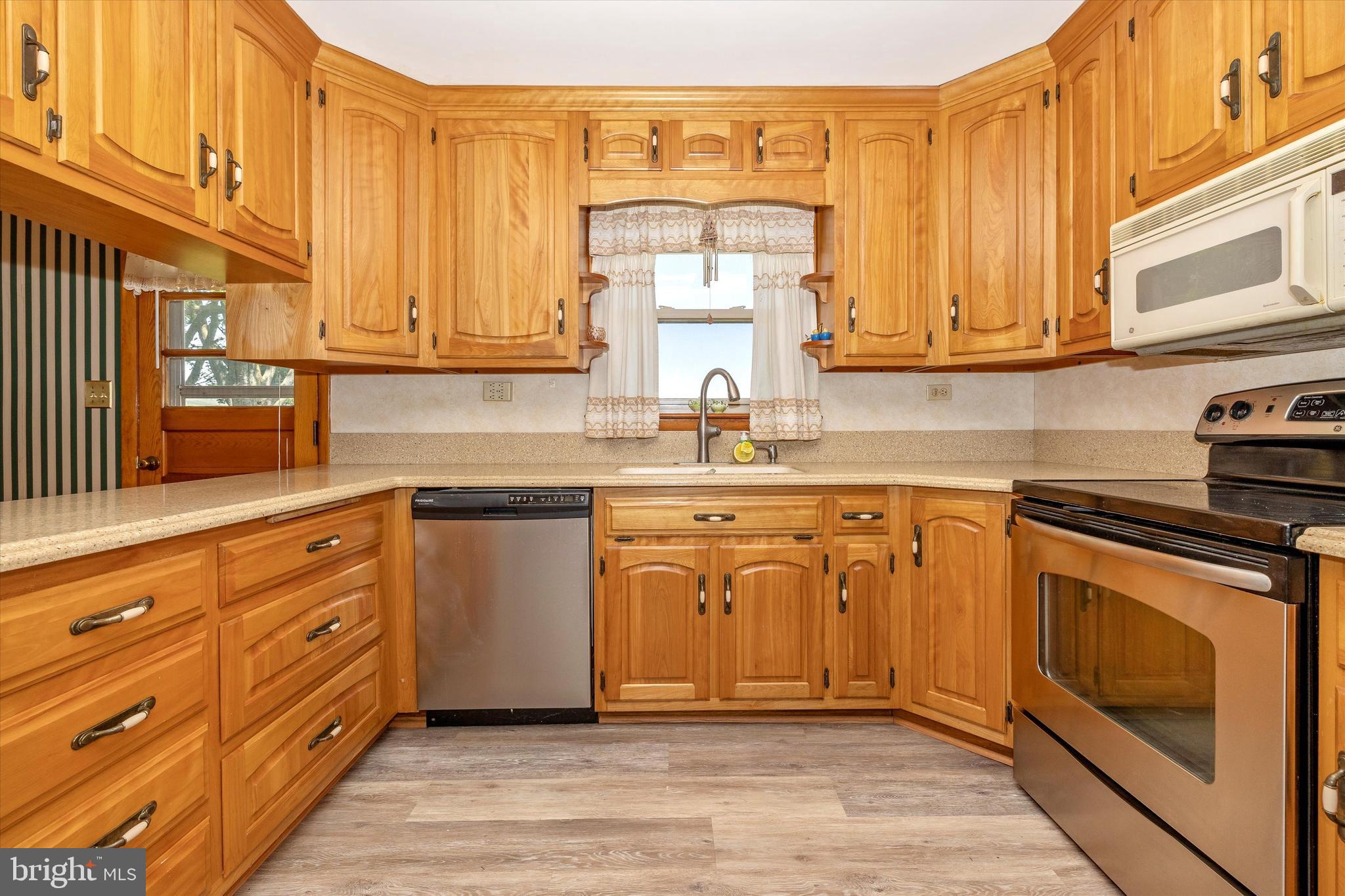 11220 Angleberger Road Thurmont, MD 21788 - Photo 8 of 28 Gallery Image 8