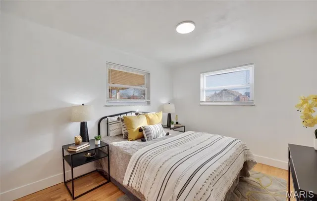 $2,000 | 713 Ave H, St. Louis, MO 63125