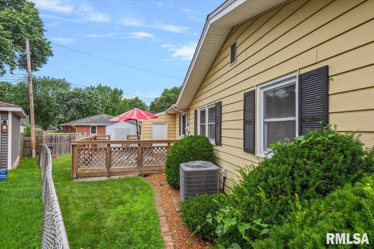 124 Nottingham Road Springfield, IL 62704 - Photo 32 of 38