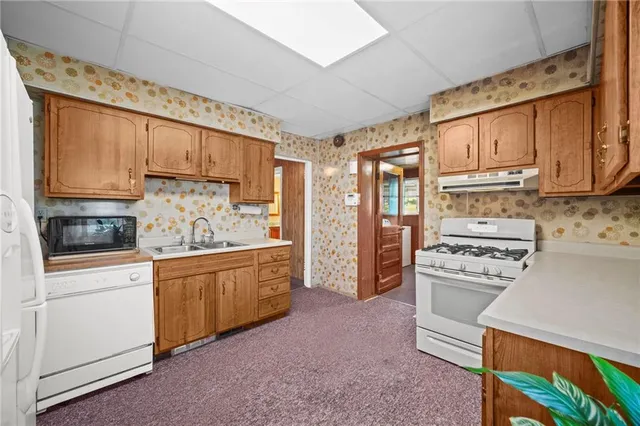 $99,000 | 18 Locust Street, Clarksville, PA 15322