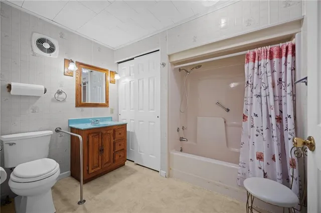 $99,000 | 18 Locust Street, Clarksville, PA 15322