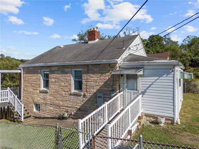 $99,000 | 18 Locust Street, Clarksville, PA 15322