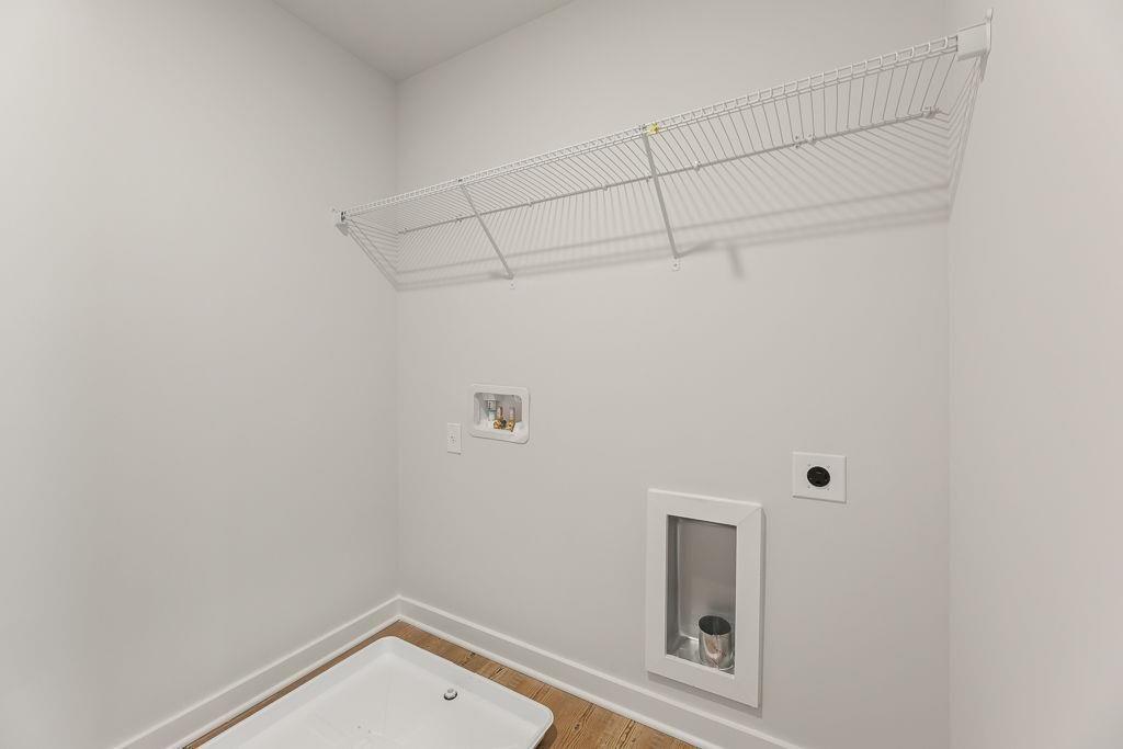 542 Arborston Way Jefferson, GA 30549 - Photo 15 of 28 a view of a small space