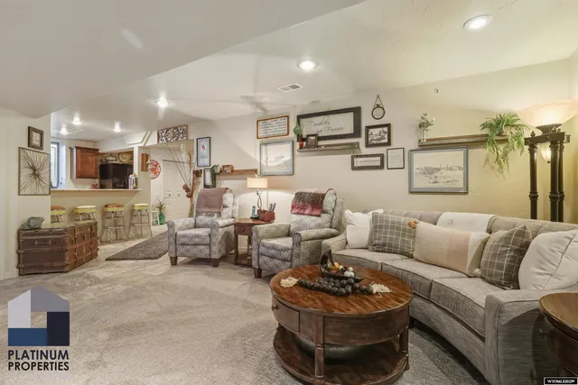 $749,000 | 49 Fairway Drive, Casper, WY 82604