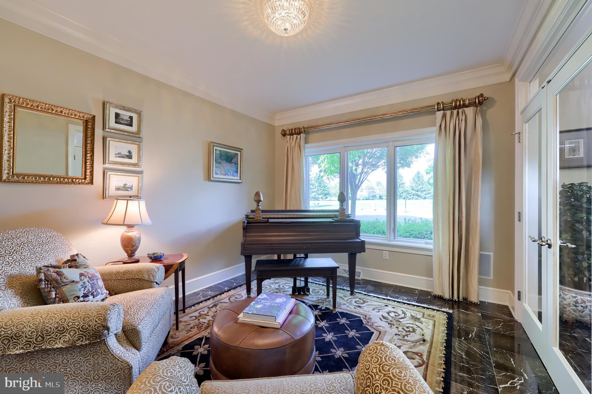 783 Bent Creek Drive Lititz, PA 17543 - Photo 7 of 49