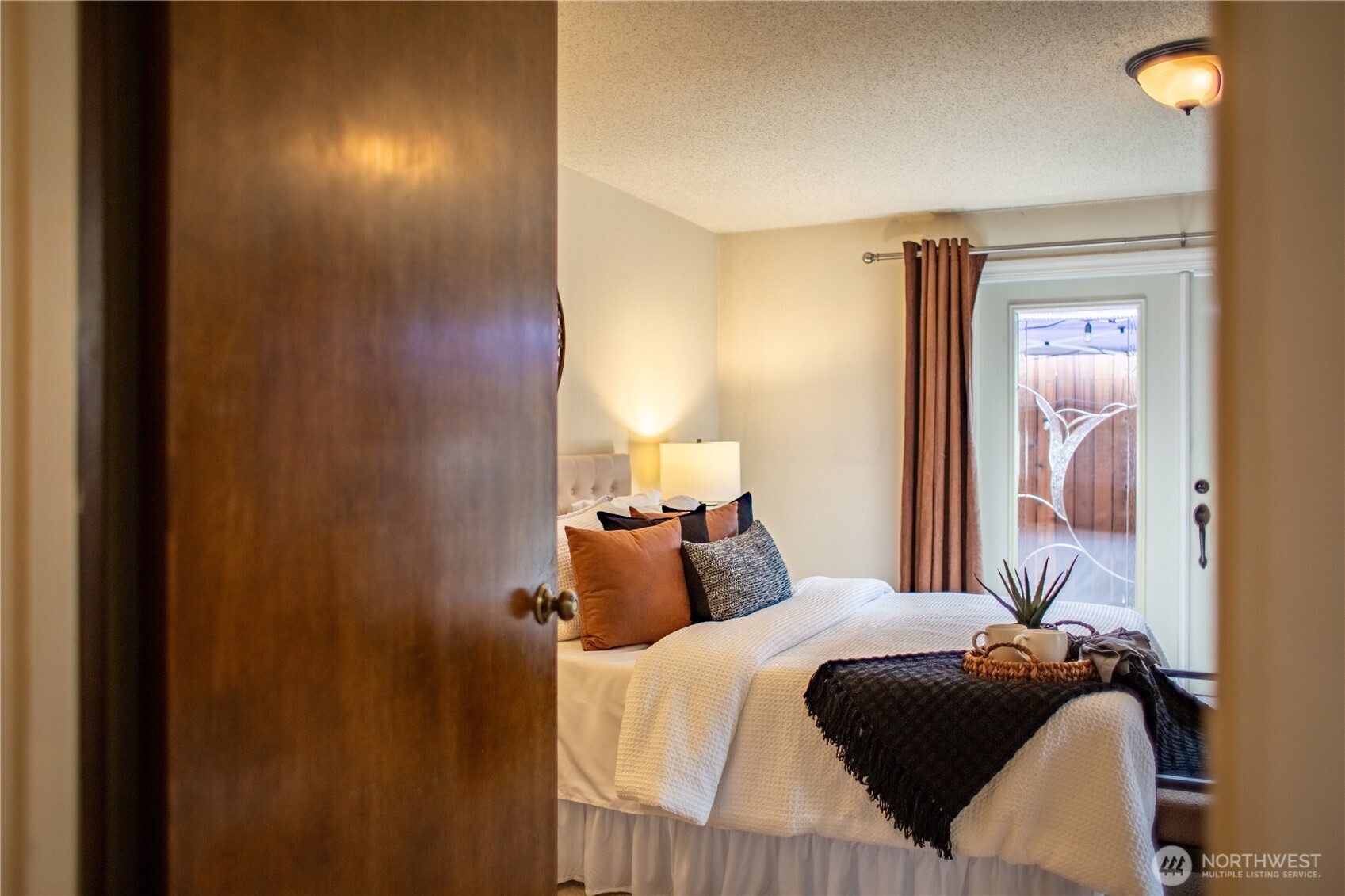 3949 Southeast 10th Place Renton, WA 98058 - Photo 17 of 38 Gallery Image 17
