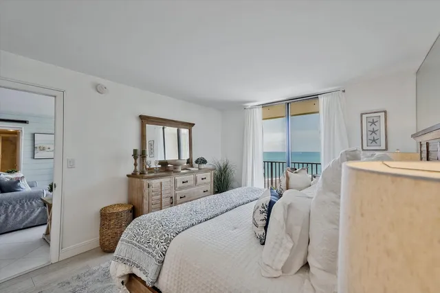 $769,900 | 400 Ocean Trail Way, Unit 703, Jupiter, FL 33477