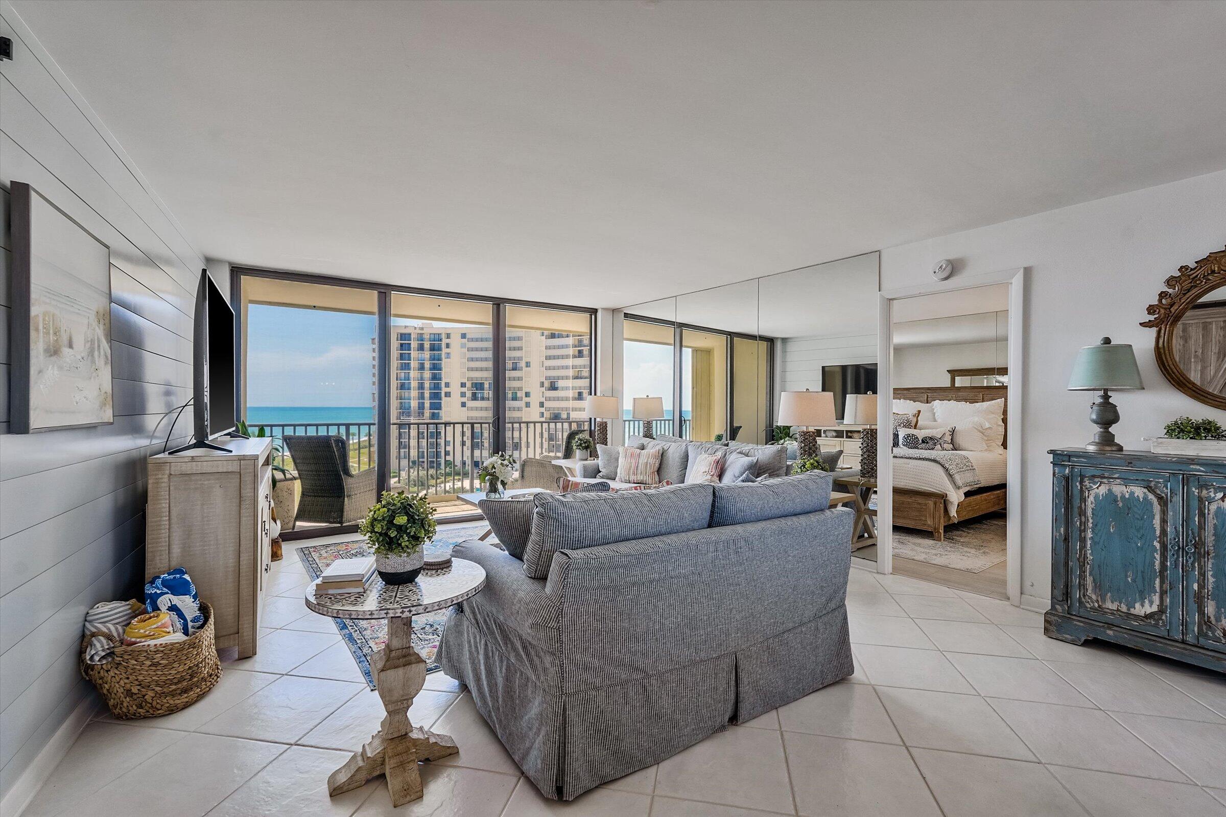 400 Ocean Trail Way, Unit 703 Jupiter, FL 33477 - Photo 9 of 63 Living Room