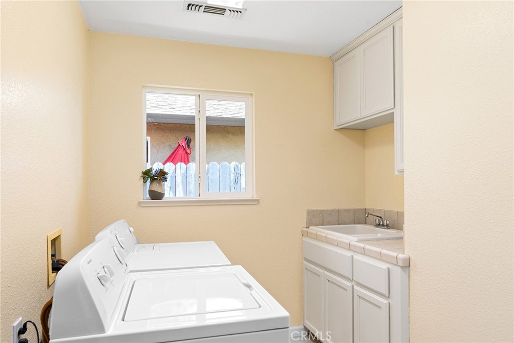 3011 Calistoga Drive Chico, CA 95973 - Photo 26 of 40 a utility room with dryer and washer
