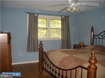 22 Latchstring Lane Hatboro, PA 19040 - Photo 8 of 12 Bedroom - Main