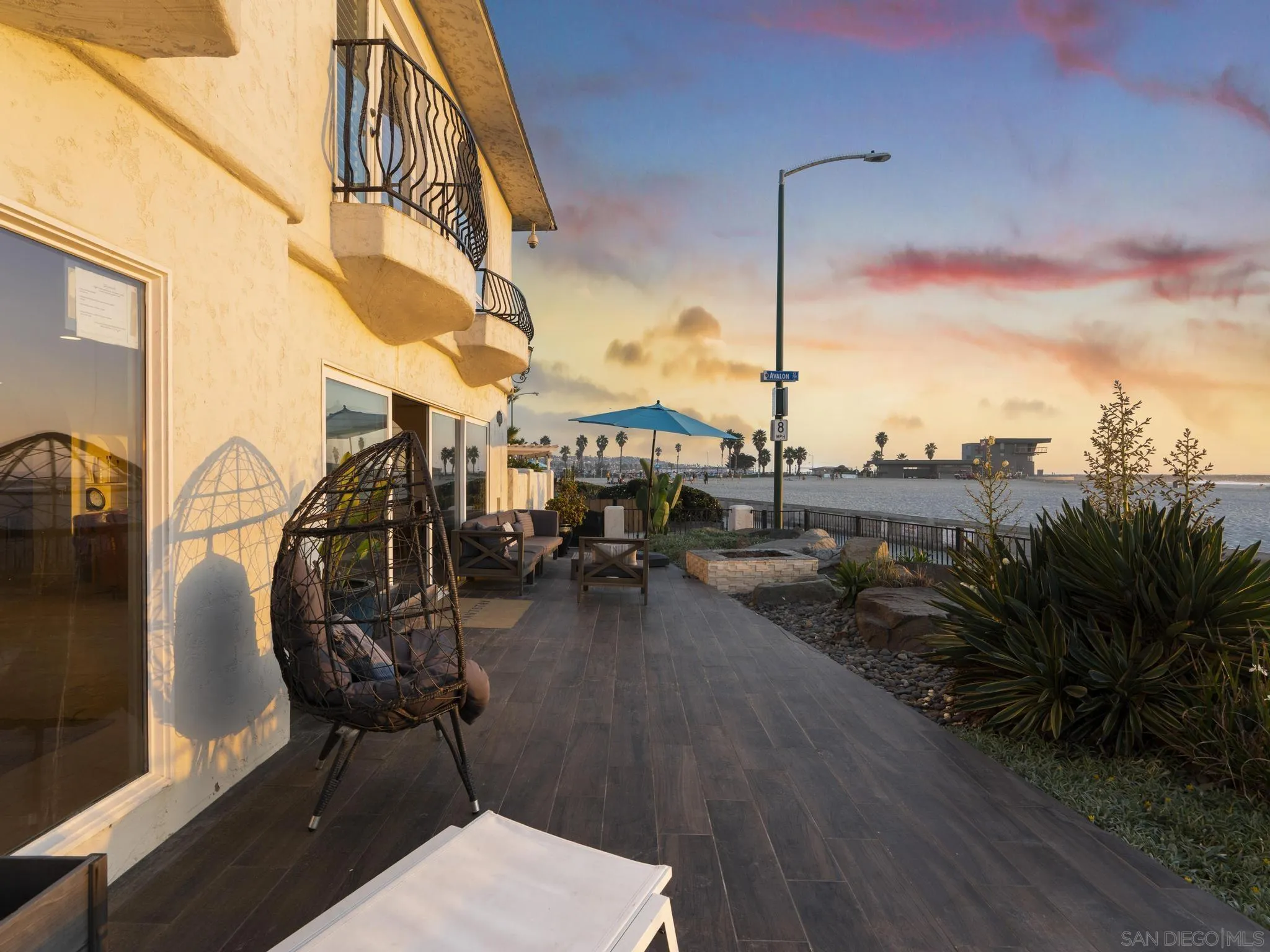 2727 Ocean Front Walk San Diego, CA 92109 - Photo 33 of 54