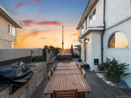 $8,000,000 | 2727 Ocean Front Walk, San Diego, CA 92109