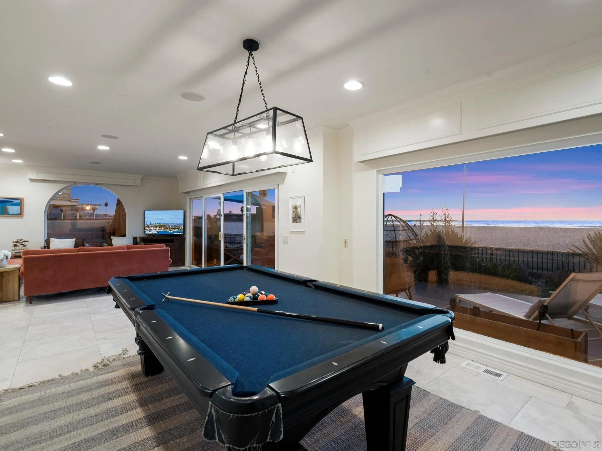 2727 Ocean Front Walk San Diego, CA 92109 - Photo 41 of 54