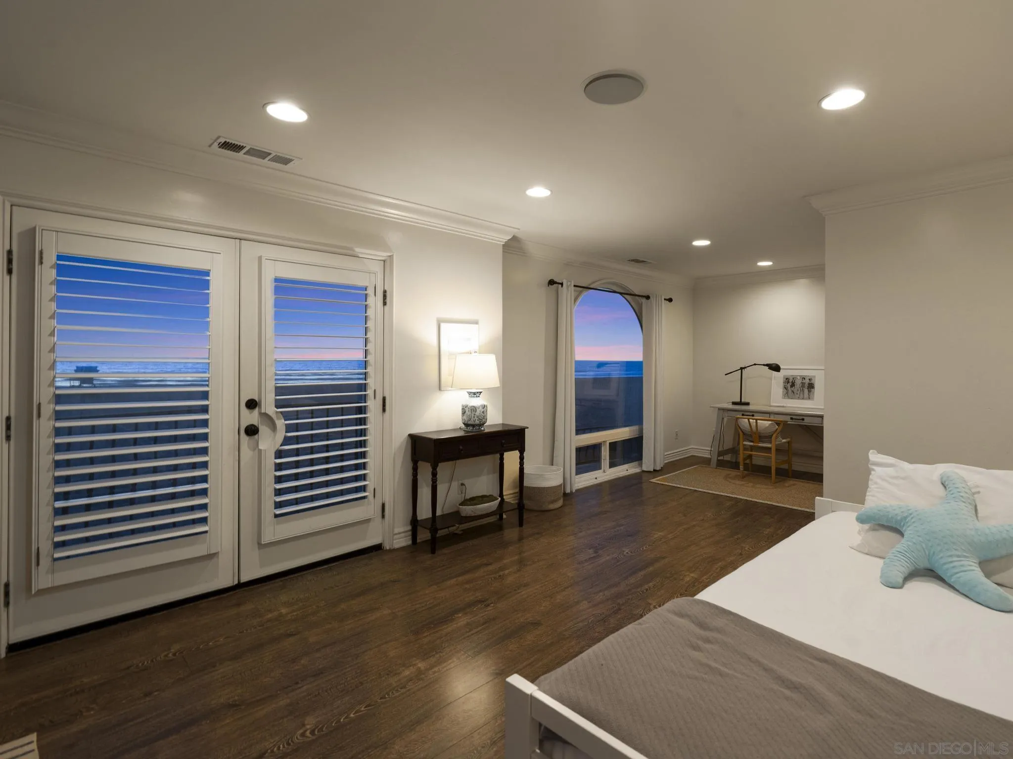 2727 Ocean Front Walk San Diego, CA 92109 - Photo 49 of 54