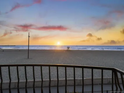 $8,000,000 | 2727 Ocean Front Walk, San Diego, CA 92109