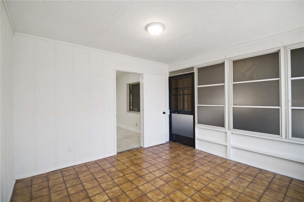 1028 Lillian Street Venice, FL 34285 - Photo 17 of 30