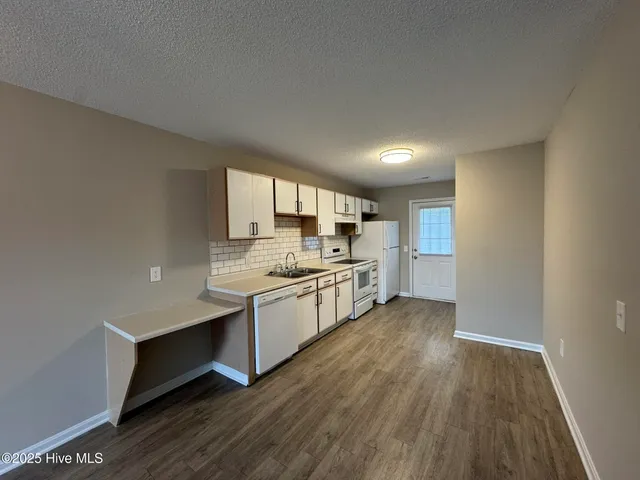 $950 | 2235 Hurt Drive, Rocky Mount, NC 27804