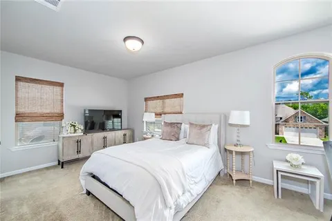 $259,900 | 434 Cypress Garden Drive, Houma, LA 70364