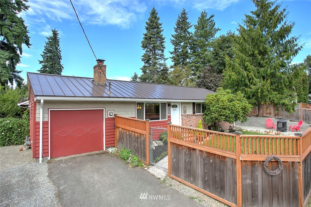 23318 Meridian Avenue South Bothell, WA 98021 - Photo 2 of 25