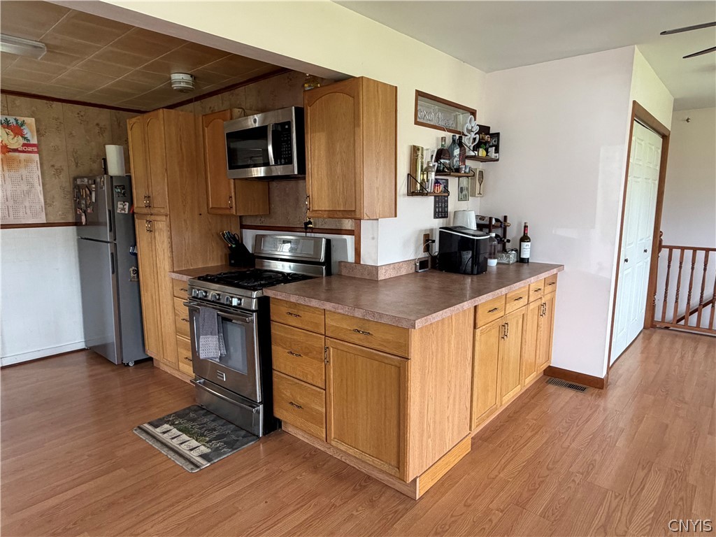 6714 Rome-Westmoreland Road Rome, NY 13440 - Photo 3 of 22 Lots of counter space