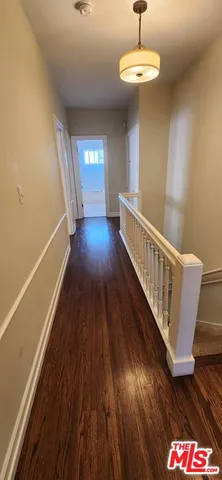 $5,400 | 1024 South Cloverdale Avenue, Los Angeles, CA 90019