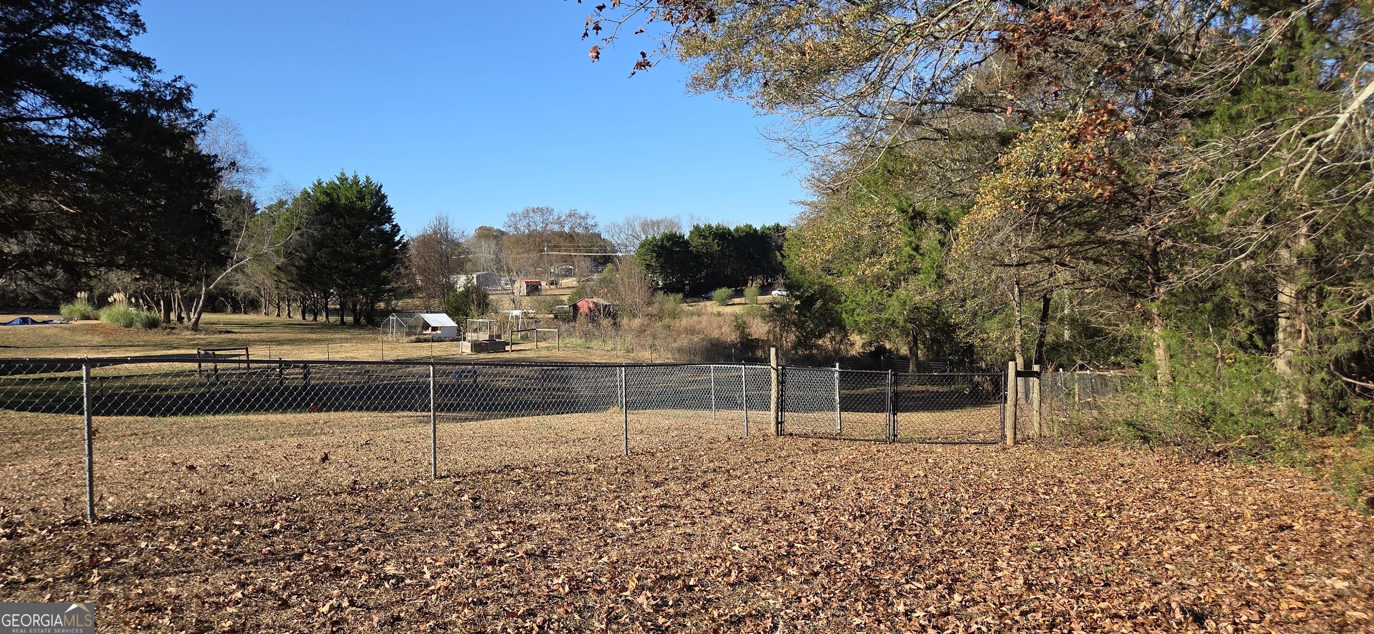 1024 Mt Olivet Road Hartwell, GA 30643 - Photo 14 of 54 Side yard with plenty of room for garden