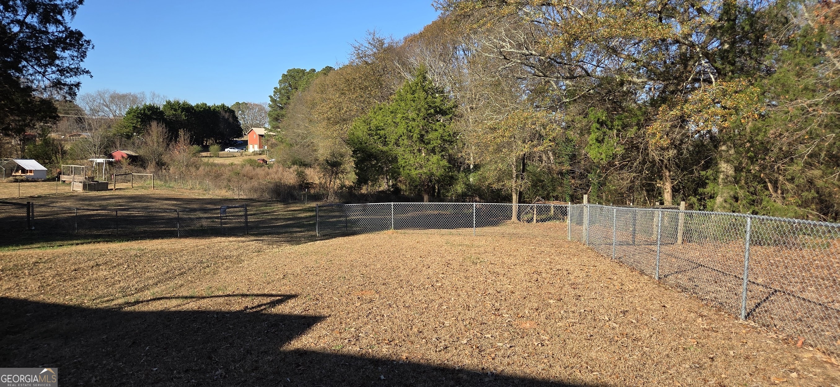 1024 Mt Olivet Road Hartwell, GA 30643 - Photo 16 of 54 fenced yards in back