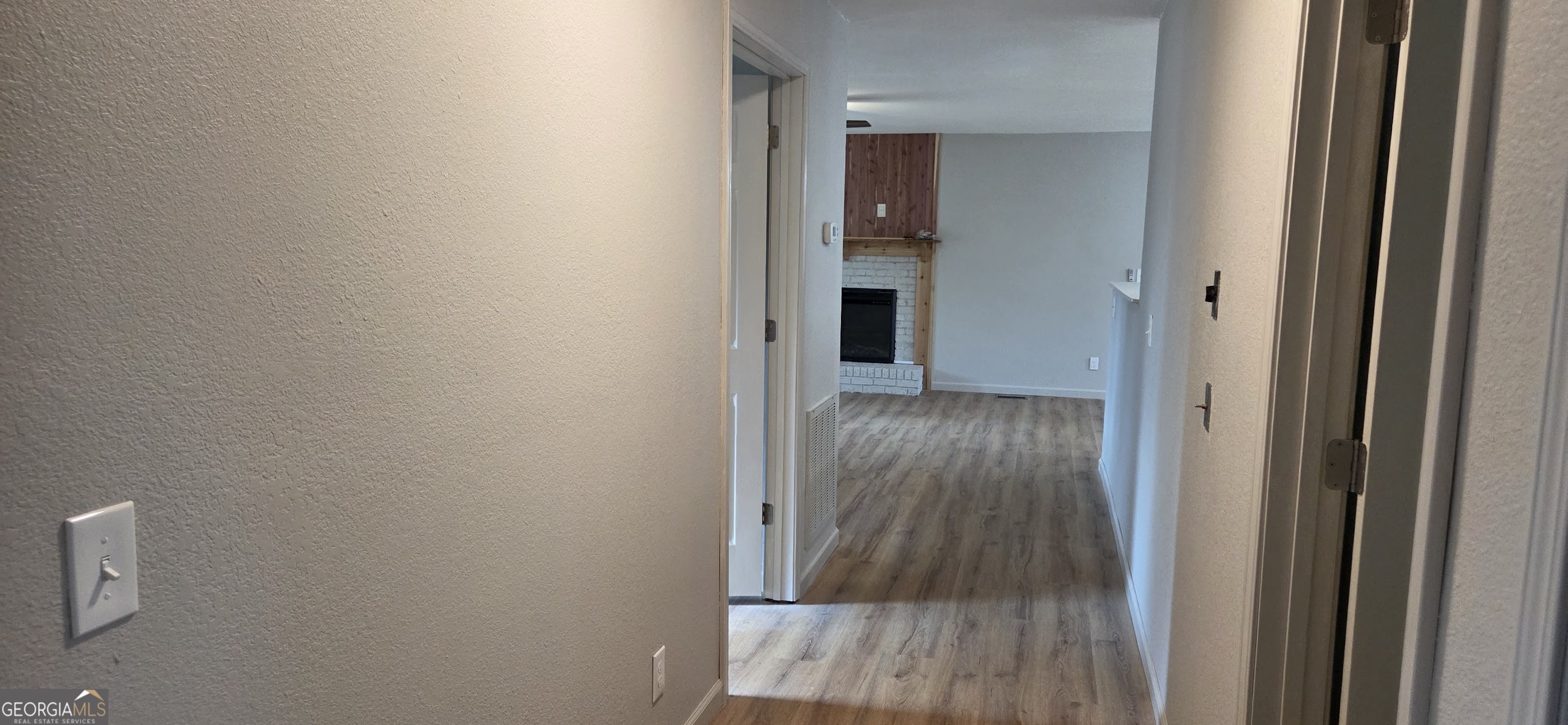 1024 Mt Olivet Road Hartwell, GA 30643 - Photo 30 of 54 Hall looking toward living room