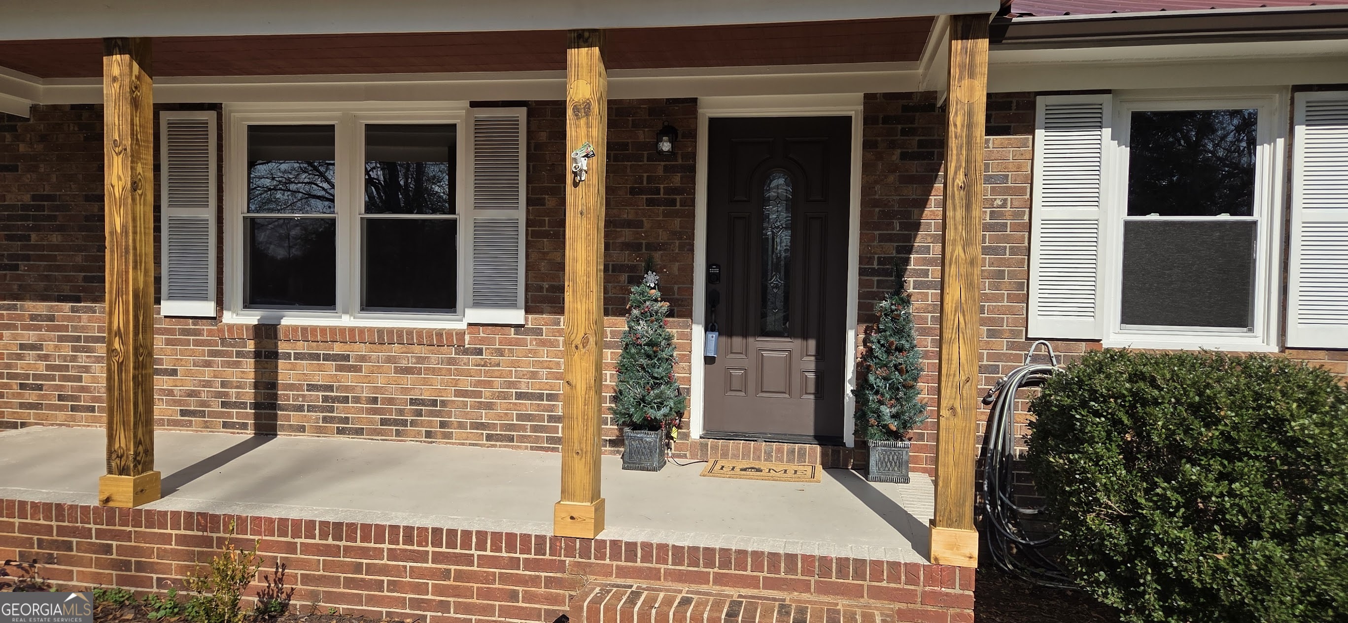 1024 Mt Olivet Road Hartwell, GA 30643 - Photo 4 of 54