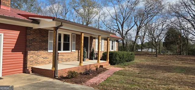 $295,000 | 1024 Mt Olivet Road, Hartwell, GA 30643